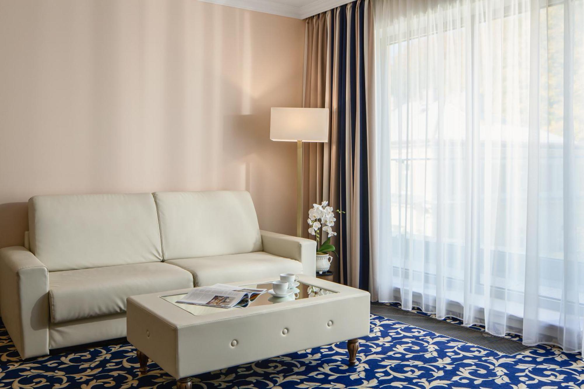 Grandhotel Nabokov Марианске-Лазне Экстерьер фото